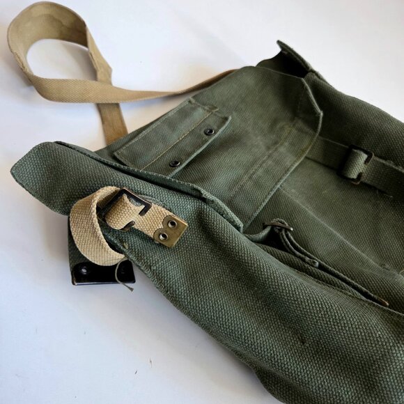 Military canvas bag. - Picture 6 of 9